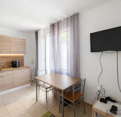 Photo 3 — One-room apartment in Levski, Varna on ground floor