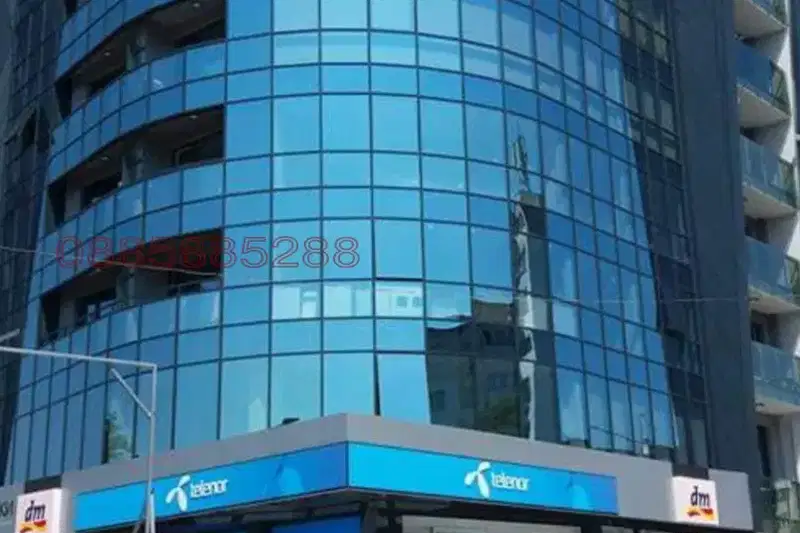 Двустаен апартамент с тераса в Левски 1, Варна