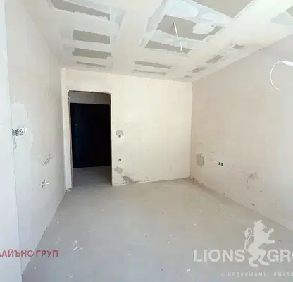 Photo 3 — Two-room apartment in Levski 2, Varna with elevator