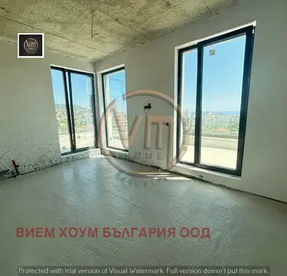 Photo 5 — Three-room apartment with panoramic terrace in Levski 2, Varna