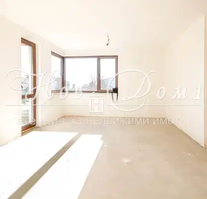Photo 2 — Three-room apartment with two terraces in Levski 2, Varna