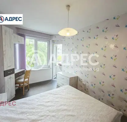 Снимка 3 — Тристаен апартамент с две тераси в ЛК Тракия, Варна