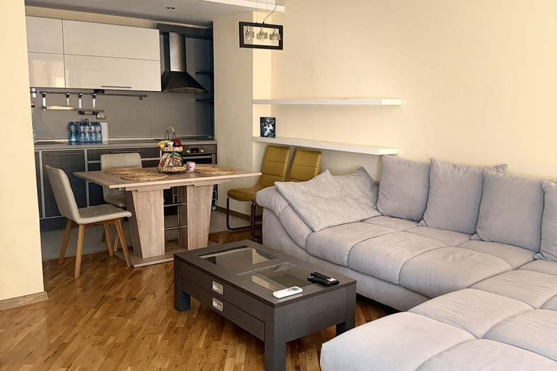 4-bedroom apartment in Varna, Lyatno Kino Trakiya