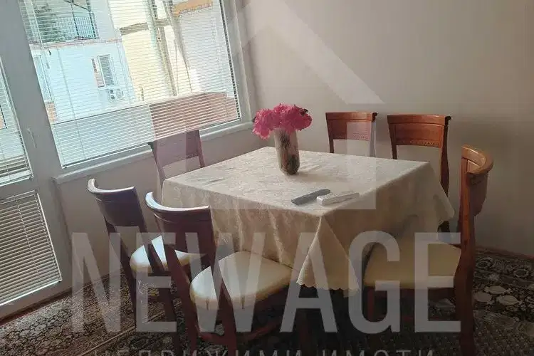 Three-room apartment with two terraces in Lyatno Kino Trakiya, Varna