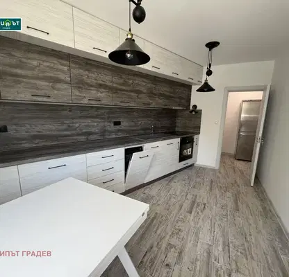 Photo 4 — Four-room apartment with three terraces in Lyatno Kino Trakiya, Varna