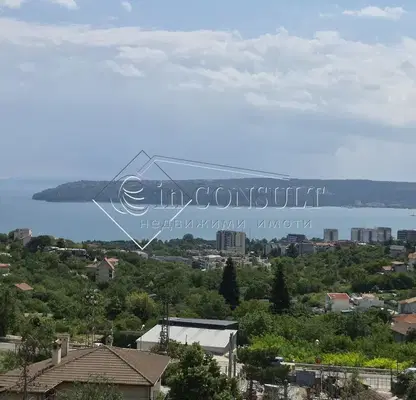 Снимка 2 — Двустаен апартамент с морска панорама в м-т Акчелар, Варна