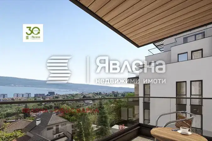Spacious 3-room apartment with sea view in m-t Akchelar, Varna