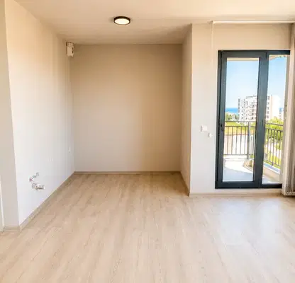 Photo 5 — Two-room apartment with sea view in m-t Alen mak, Varna