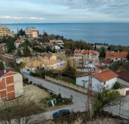 Photo 4 — Three-room apartment with sea view in m-t Alen mak, Varna