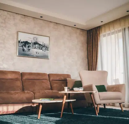 Photo 2 — Three-room apartment with two terraces in m-t Alen mak, Varna