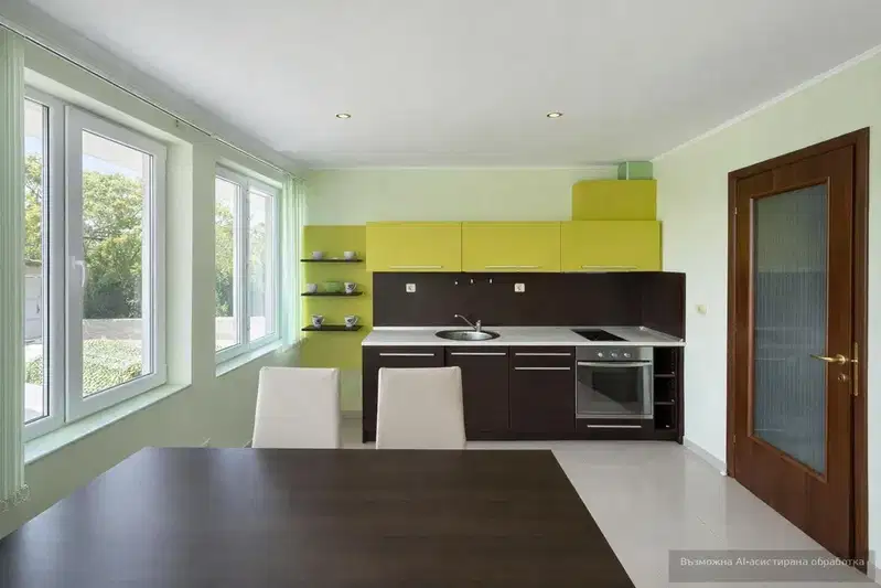 Three-room apartment in m-t Dolna Traka, Varna with renovation