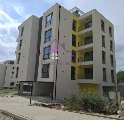 Photo 2 — Three-room apartment in m-t Mentesheto with parking space and elevator