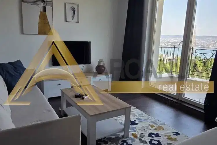 Two-room apartment with two terraces in m-t Zelenika, Varna