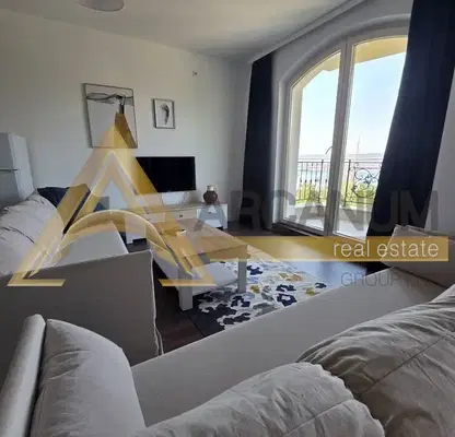 Photo 4 — Two-room apartment with two terraces in m-t Zelenika, Varna