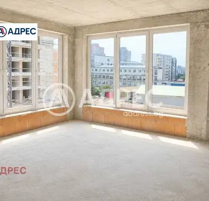 Снимка 4 — Двустаен апартамент в Младост 1 с тераса и асансьор