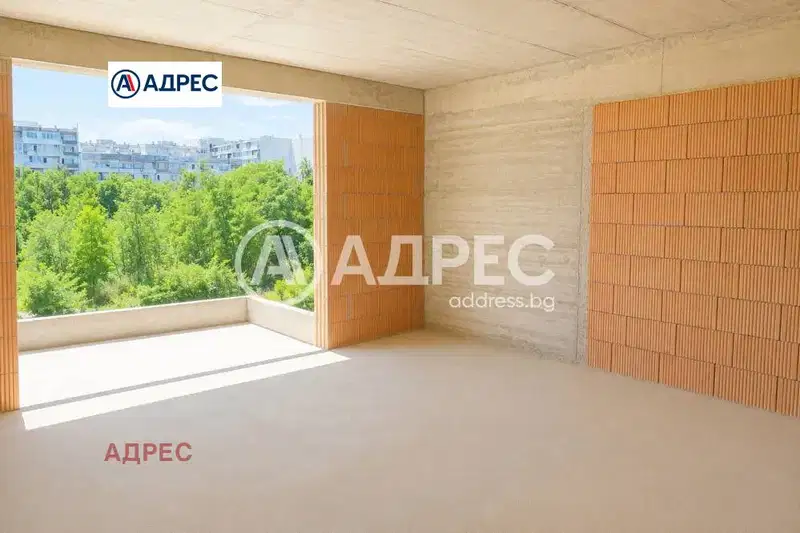 Двустаен апартамент в Младост 1 с тераса във Варна