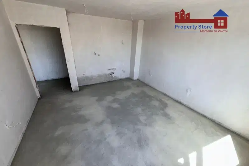 Two-room apartment with two south-facing rooms in Mladost 1, Varna