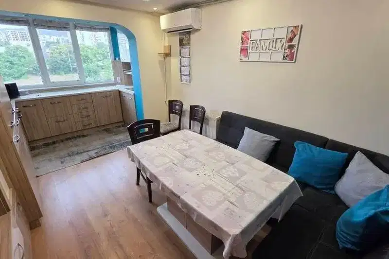 3-bedroom apartment in Varna, Mladost 1