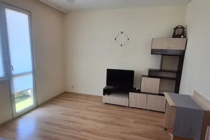 Two-room apartment with south aspect in Mladost 2, Varna