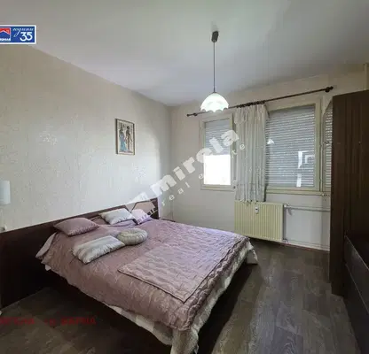 Photo 3 — Three-room apartment with two balconies in Mladost 2, Varna
