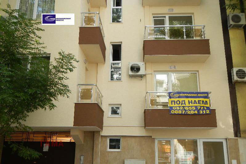 Луксозен 3-стаен апартамент с три тераси в Окръжна болница-Генерали, Варна