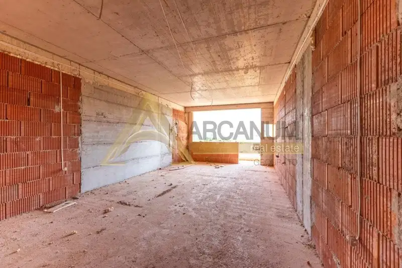 2-room apartment with yard in the Opera area, Varna