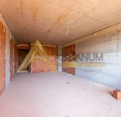 Photo 2 — 2-room apartment with yard in the Opera area, Varna