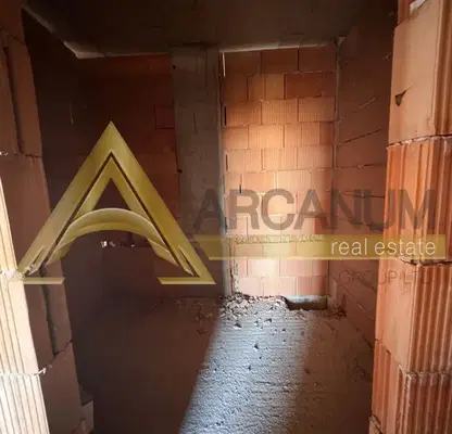 Photo 4 — 2-room apartment with yard in the Opera area, Varna