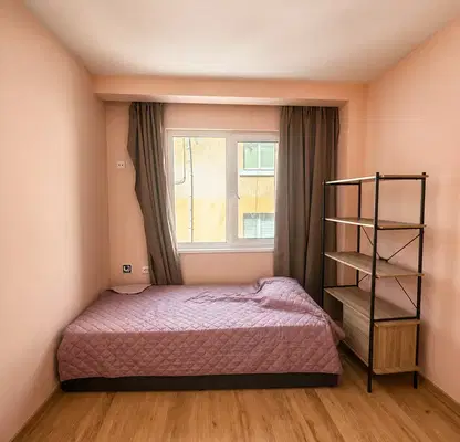 Снимка 4 — Тристаен апартамент в Операта, Варна с балкон и избено помещение