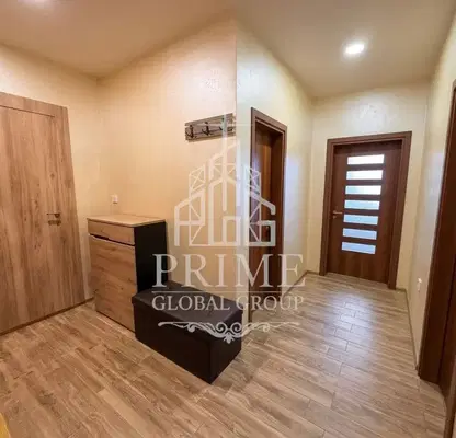 Photo 3 — Three-room apartment with large terrace in Pobeda district, Varna
