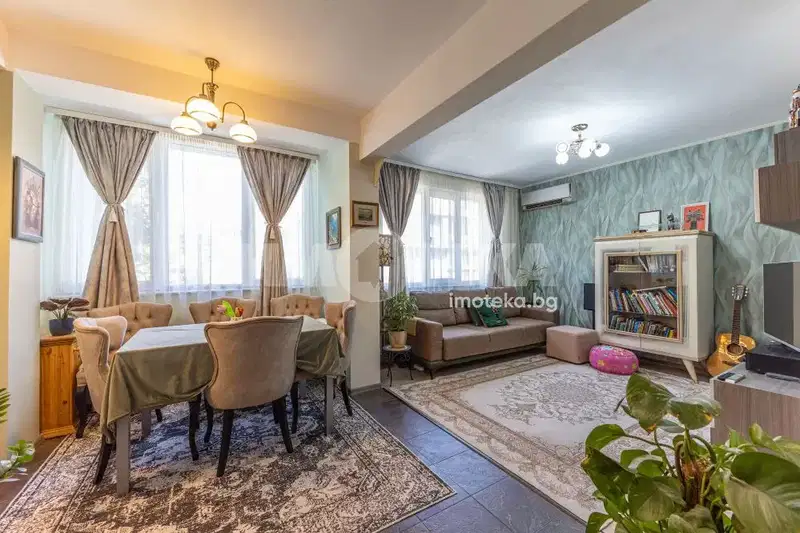 Three-room apartment in Pobeda, Varna with terrace and elevator