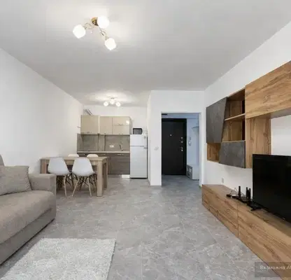 Photo 2 — Two-room apartment in Pobeda, Varna on the second floor