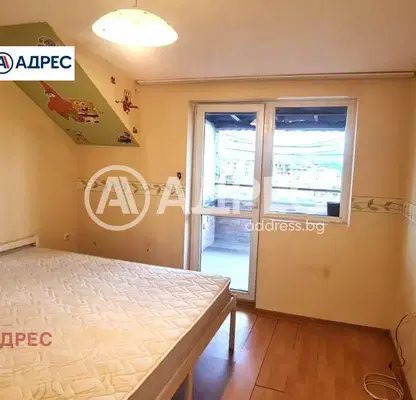 Снимка 2 — Тристаен апартамент на 6-ти етаж в Погреби, Варна