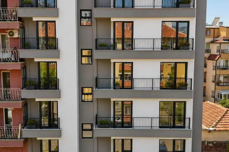 Three-room apartment with panoramic terrace in Pogrebi, Varna