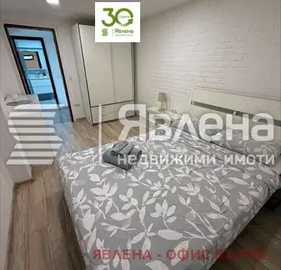 Снимка 3 — 4-стаен апартамент до Спортна зала във Варна с ремонтиран вид