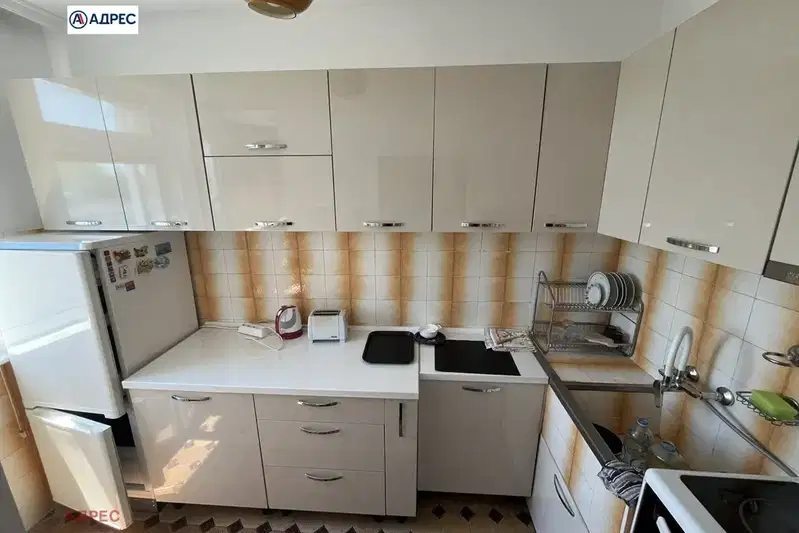 Two-room apartment near Sports Hall in Varna with elevator