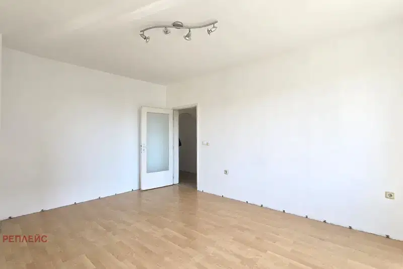4-room apartment in Stadion Spartak, Varna with balcony