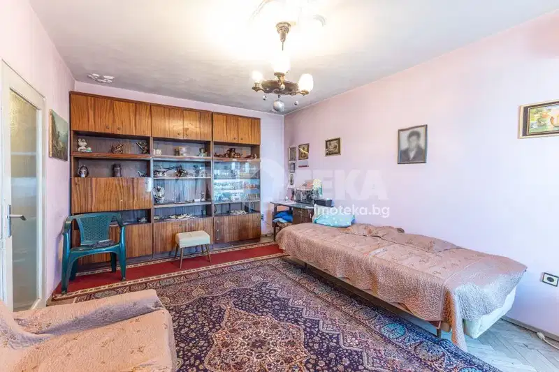 2-room apartment with south aspect in Troshevo, Varna