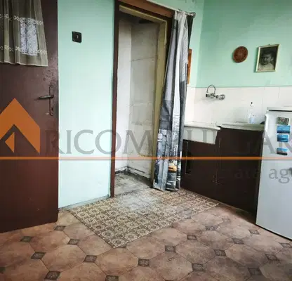 Снимка 5 — Тристаен апартамент в Трошево с потенциал за ремонт