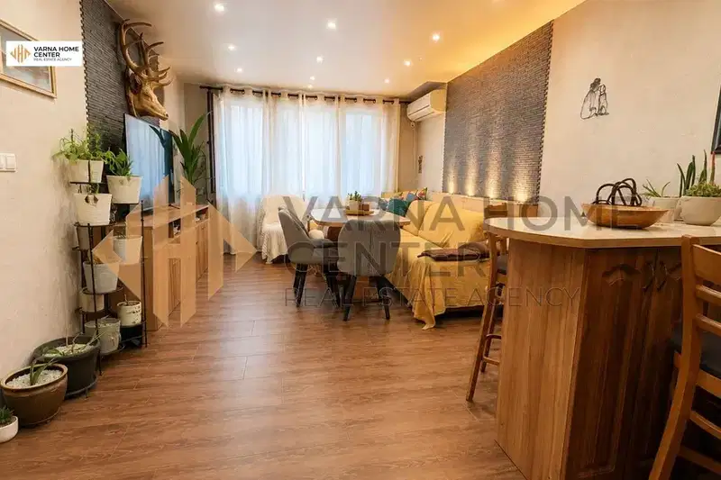 Two-room apartment with parking space in Vinitsa, Varna