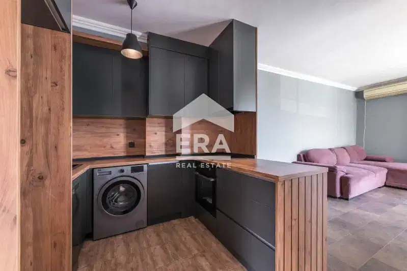 Two-room apartment with terrace in Varna, Vinitsa