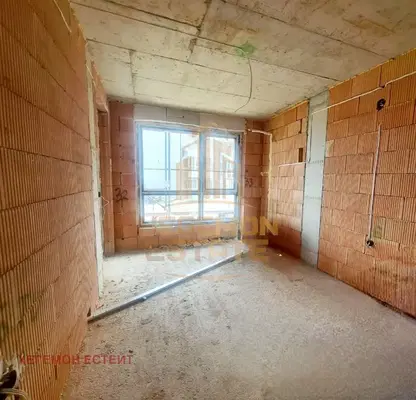 Photo 3 — Two-room apartment with terrace in Vinitsa district, Varna