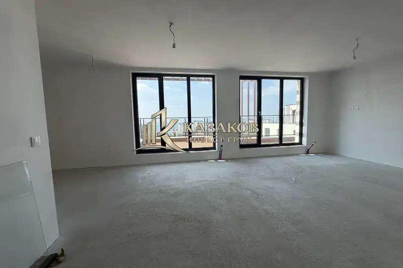 Three-room apartment with summer garden in Vinitsa, Varna