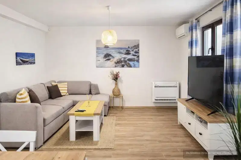 Two-room apartment in Varna, Vinitsa, on the second floor