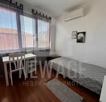 Photo 3 — Three-room apartment in Vinitsa, Varna on the second floor