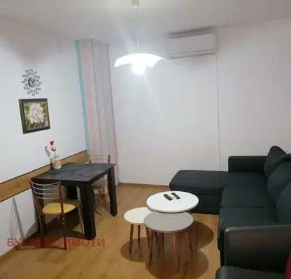 Photo 4 — Two-room apartment with south aspect in Varna, Cherven Ploshtad