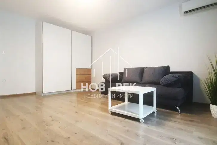 Three-room apartment with elevator in VINS-Cherven Ploshtad, Varna