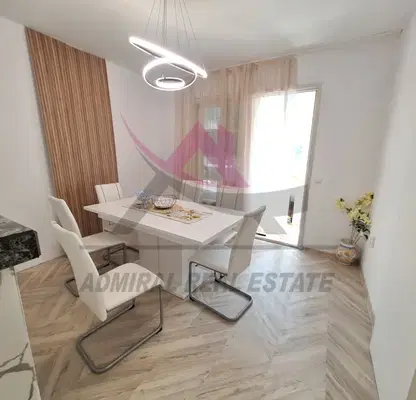 Photo 3 — Spacious 4-room apartment in Varna, Cherven Ploshtad with three balconies