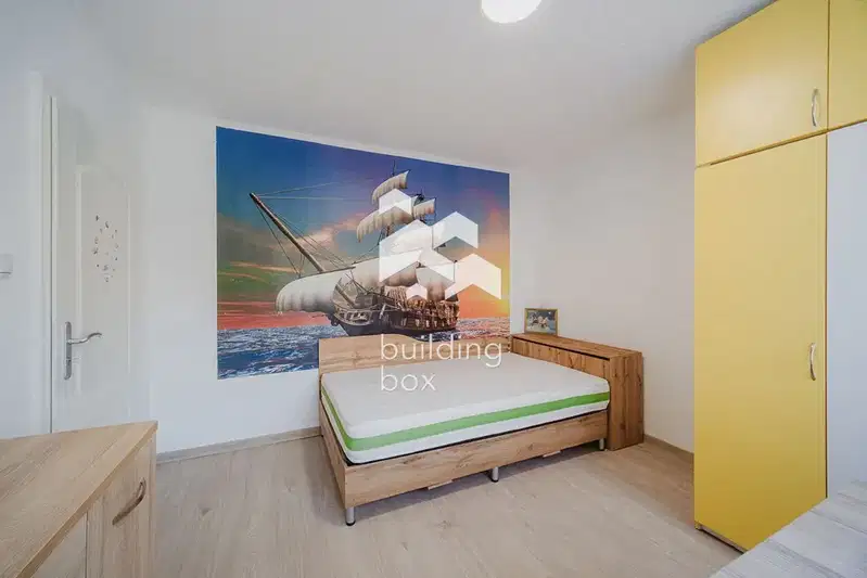 3-room apartment in Vladislav Varnenchik district with two terraces
