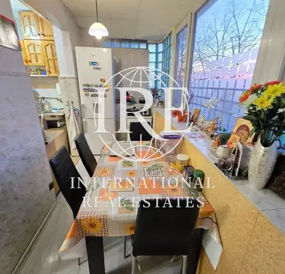 Photo 3 — Three-room apartment with balcony in Vladislav Varnenchik, Varna